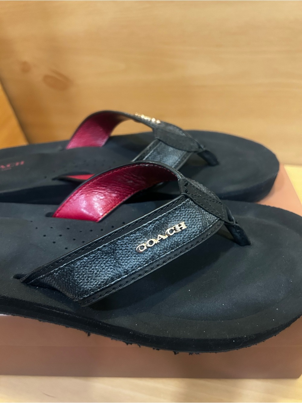 Coach Black Thong Sandals with Red Lining and Gold Logo - Picture 3 of 5